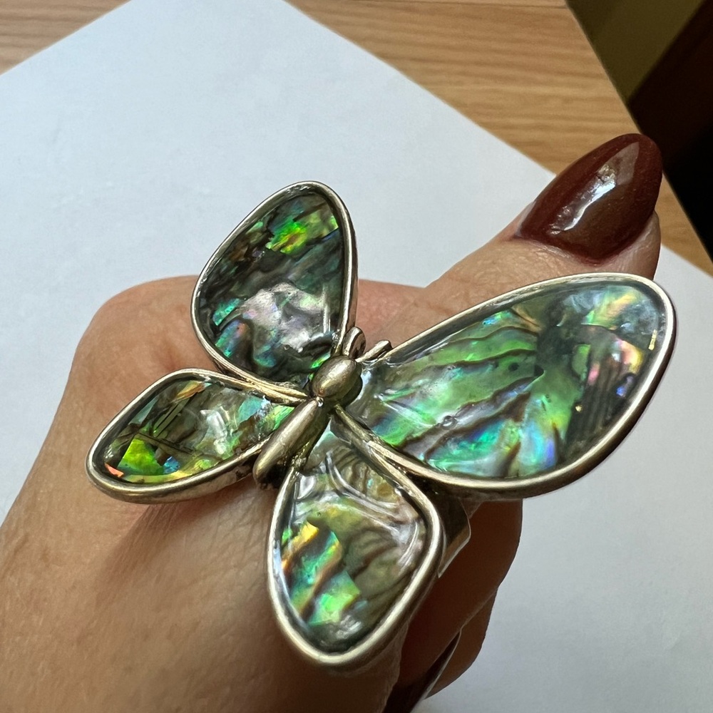 Faux Abalone Butterfly Ring - Picture 8 of 8